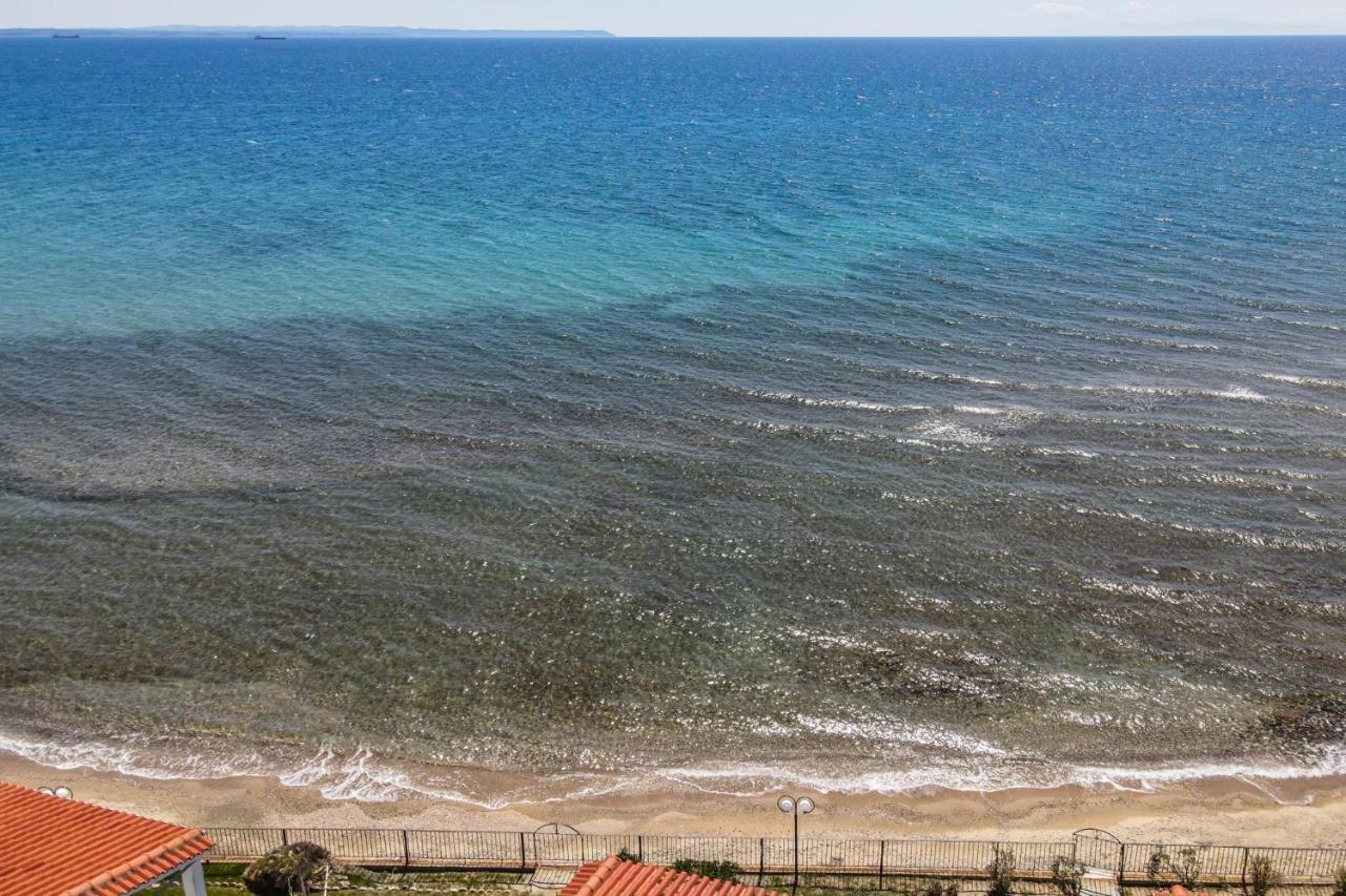 Apartment Next To The Sea パラリア・ディオニショウ エクステリア 写真